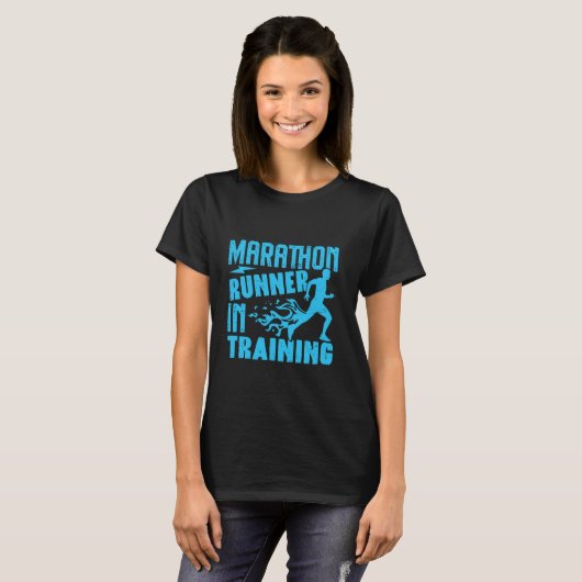 Runner MARATHON RUNNER IN TRAINING Funny Marathon  T-shirt (Voorkant volledig)