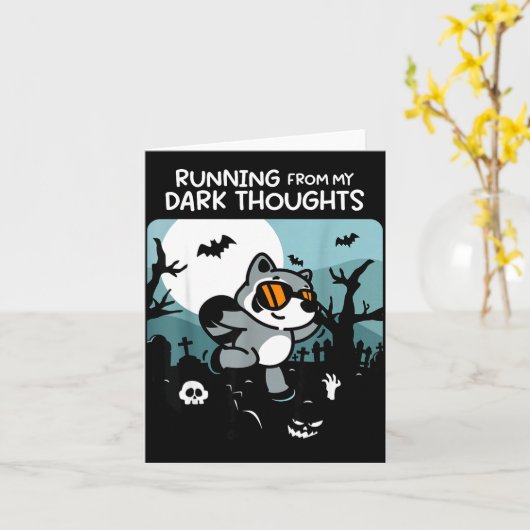 Running From My Dark Thoughts Funny Raccoon Hallow Kaart (Gele Bloem)