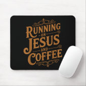Running On Jesus And Coffee Funny Faith And Caffei Muismat (Met muis)