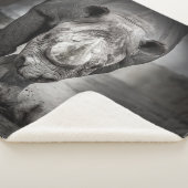 Running Rhinoceros: portret van wilde dieren. Sherpa Deken (3/4)