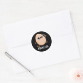 Runny Egg Funny Running Egg Pun Dark BG Ronde Sticker (Envelop)