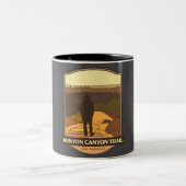 Runyon Canyon Trail - Wandelen in Los Angeles Tweekleurige Koffiemok (Center)