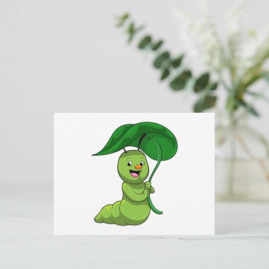 Rups met blad als parasol briefkaart (Staand voorkant)