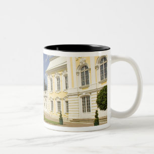 Rusland. Petrodvorets. Peterhof Paleis. Peter de 3 Tweekleurige Koffiemok