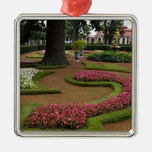 Rusland, Sint-Petersburg, Peterhof Palace o.b.a. Metalen Ornament (Voorkant)