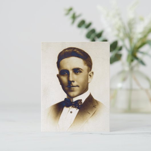 Russell Leonard Swigert 1917 portret Briefkaart (Staand voorkant)