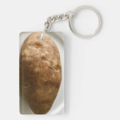 Russet Potato on White Plate Photograph Sleutelhanger (achterkant)