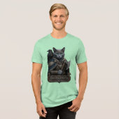 Russisch Blauw Edel Odin’s Kat Tri-Blend Shirt (Voorkant volledig)