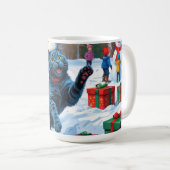 Russisch Blauwe Kat Sneeuw met Kerst Pet Koffiemok (Voorkant rechts)