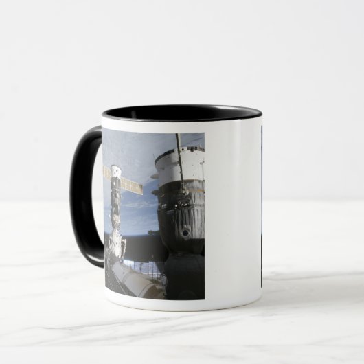 Russisch Soyuz en Progress-ruimtevaartuigen Mok (Voorkant links)