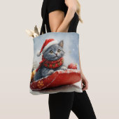 Russische Blauwe Kat In Sledge Laat Het Sneeuw Ker Tote Bag (Dichtbij)