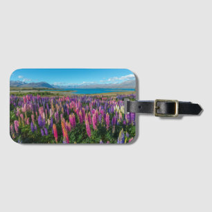 Russle Lupines bij het Tekapomeer   Nieuw-Zeeland Bagagelabel