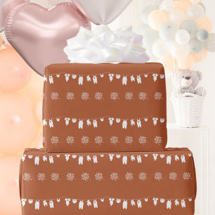 Rust Boho Minimalistische Geslachtsneutrale Baby B Cadeaupapier