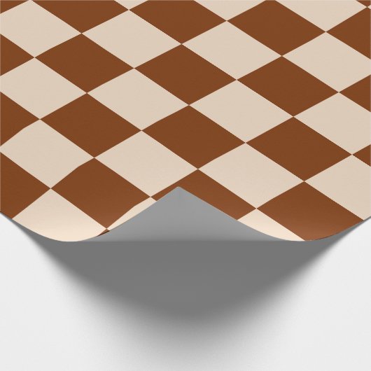 Rust brown and beige checkerboard pattern cadeaupapier (Hoek)