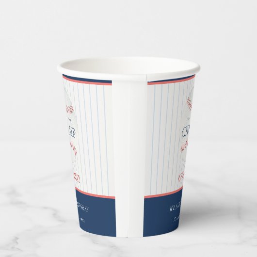 Rust elke zondag op onze kleine honkbal. papieren bekers (Rechts)