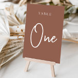 Rust hand Scripted Lijst ONE Kaart<br><div class="desc">Eenvoudige en kleurige tafelnummerkaarten in de roestbruin en wit met de aardtoon maken een elegante verklaring op uw bruiloft of gebeurtenis. Het ontwerp kenmerkt "lijst [aantal]"in een eyecatching mengeling van klassieke serif en handgeschreven manuscript het schrijven. Het ontwerp herhaalt zich aan beide zijden. Afzonderlijk genummerde kaarten worden apart verkocht; beveel...</div>