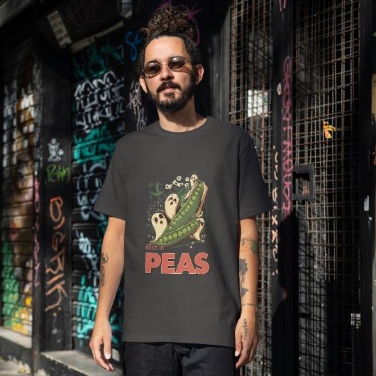 Rust in erwten Creepy Veggie Halloween Food Pun Tri-Blend Shirt