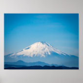 Rust in zicht: Mount Fuji vanaf het strand van Kam Poster (Voorkant)