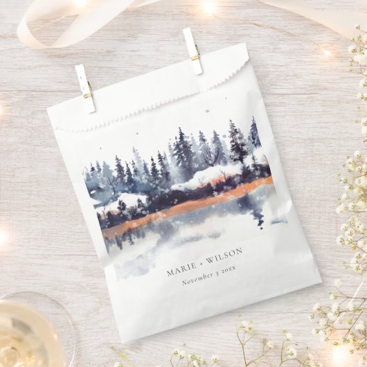 Rust Navy Winter Pine Forest Snow Wedding Bedankzakje (Geknipt)