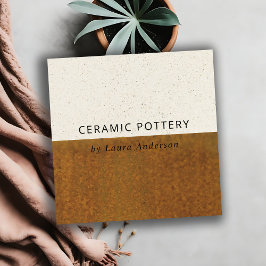 RUST OCHRE CERAMIC POTTERY GLAZED SPECKLED TEXTURE VIERKANTE VISITEKAARTJE