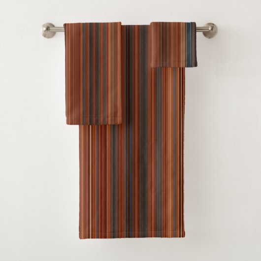 Rust Red Grey Stripes Bad Handdoek (Insitu)