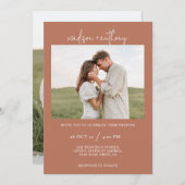Rust Terracotta Stijlvol Script met Foto Bruiloft Kaart (Voorkant / Achterkant)