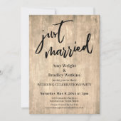 Rustbruin hout Pas Getrouwd Bruiloftsreceptie Kaart (Voorkant)