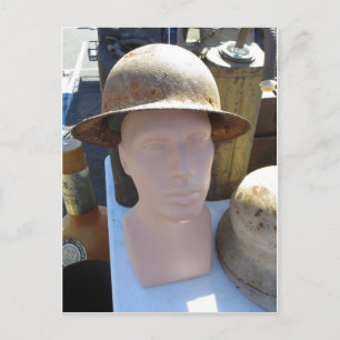Rusted Helmet Briefkaart