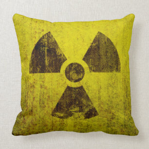 Rusted Radioactive Symbol Kussen