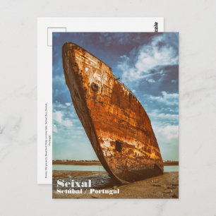 Rusted Shipwreck strandde of strandde op een stran Briefkaart