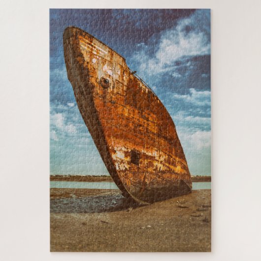 Rusted Shipwreck strandde of strandde op een stran Legpuzzel (Verticaal)