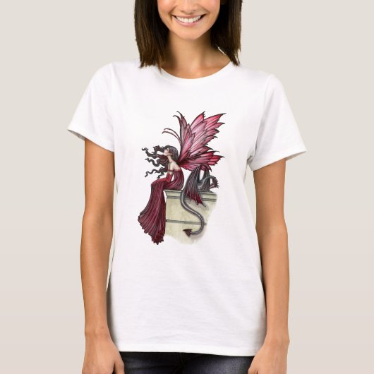 Rusteloze Robijn Gothische Rode Fee en Draak T-shirt (Voorkant)
