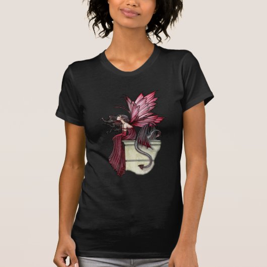 Rusteloze Robijn Gothische Rode Fee en Draak T-shirt (Voorkant)