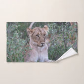 Rustende Leeuwin Afrikaanse Wilde Dieren Foto Bad Handdoek (Handdoek)