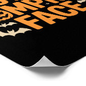 Rustende pompoen gezicht vet t Halloween T-shirt Poster (Hoek)