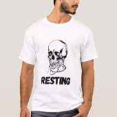 Rustende schedel Grappig Gotisch Skelet T-shirt (Voorkant)
