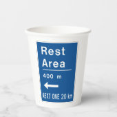 Rustgebied 400m links verkeersbord papieren bekers (Voorkant)