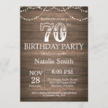 Rustic 70th Birthday Invitation String Lights Kaart<br><div class="desc">Rustic 70th Birthday Invitation with Rustic Wood Background. Koord lichten.  landretro. Volwassen verjaardag. Mannelijke Mannen of vrouwen: Birthday. Voor verdere aanpassing,  te klikken gelieve de knoop "van de Aanpassing het"en ons ontwerphulpmiddel te gebruiken om deze sjabloon te wijzigen.</div>