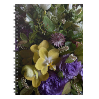Rustic Antique Floral Bouquet Notebook Notitieboek