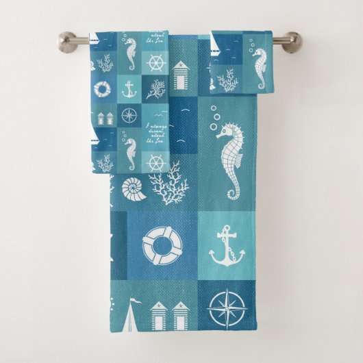 Rustic Aqua Blue Nautical Checker Patroon Aangepas Bad Handdoek (Insitu)