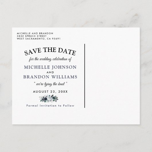 Rustic Arch Dusty Blue Floral Save the Date Aankondigingskaart (Achterkant)