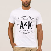 Rustic Arrow Family Monogram Farmhouse T-shirt (Voorkant)