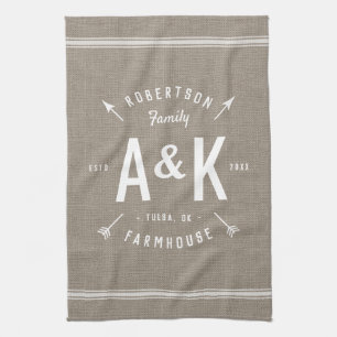 Rustic Arrow Family Monogram Theedoek