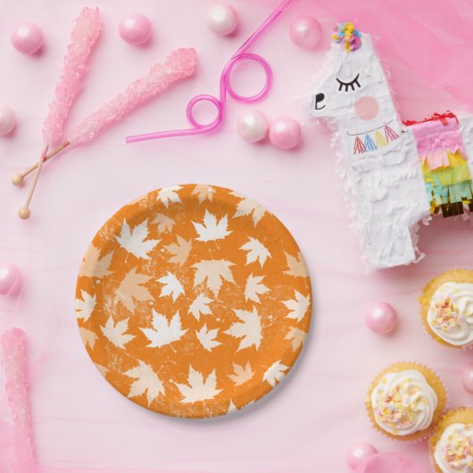 Rustic Autumn Fall Leaves Pattern Papieren Bordje (Feest)