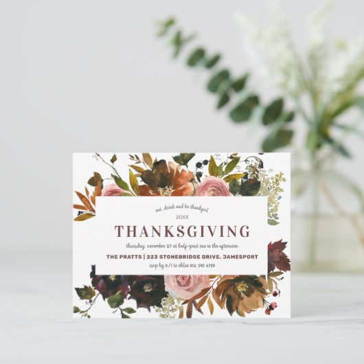 Rustic Autumn Floral Thanksgiving Uitnodiging Briefkaart (Staand voorkant)