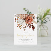 Rustic Autumn Florals Terracotta Thanksgiving Folie Uitnodiging Briefkaart (Staand Voorkant)