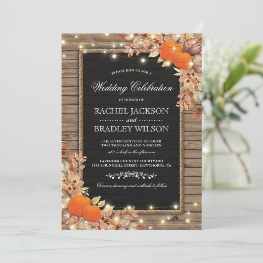 Rustic Autumn Herfst nodigt uit | Hout Barn Weddin Kaart (Staand voorkant)