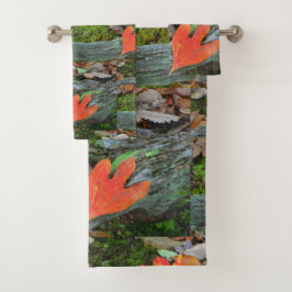 Rustic Autumn Leaves Bad Handdoek