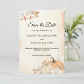 Rustic Autumn Oranje pompoenen en bloemen Save The Date (Staand voorkant)