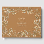 Rustic Baby's Breath Goldenrod Wedding Guest Book Gastenboek<br><div class="desc">Gypsophila-vormgeving aan de voorkant boven Goldenrod-achtergrond.</div>